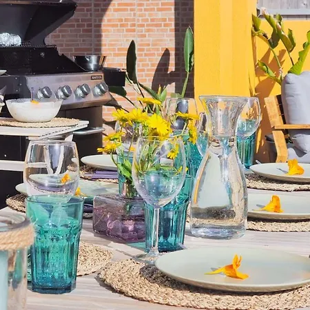 Tika Surf Camp Ericeira